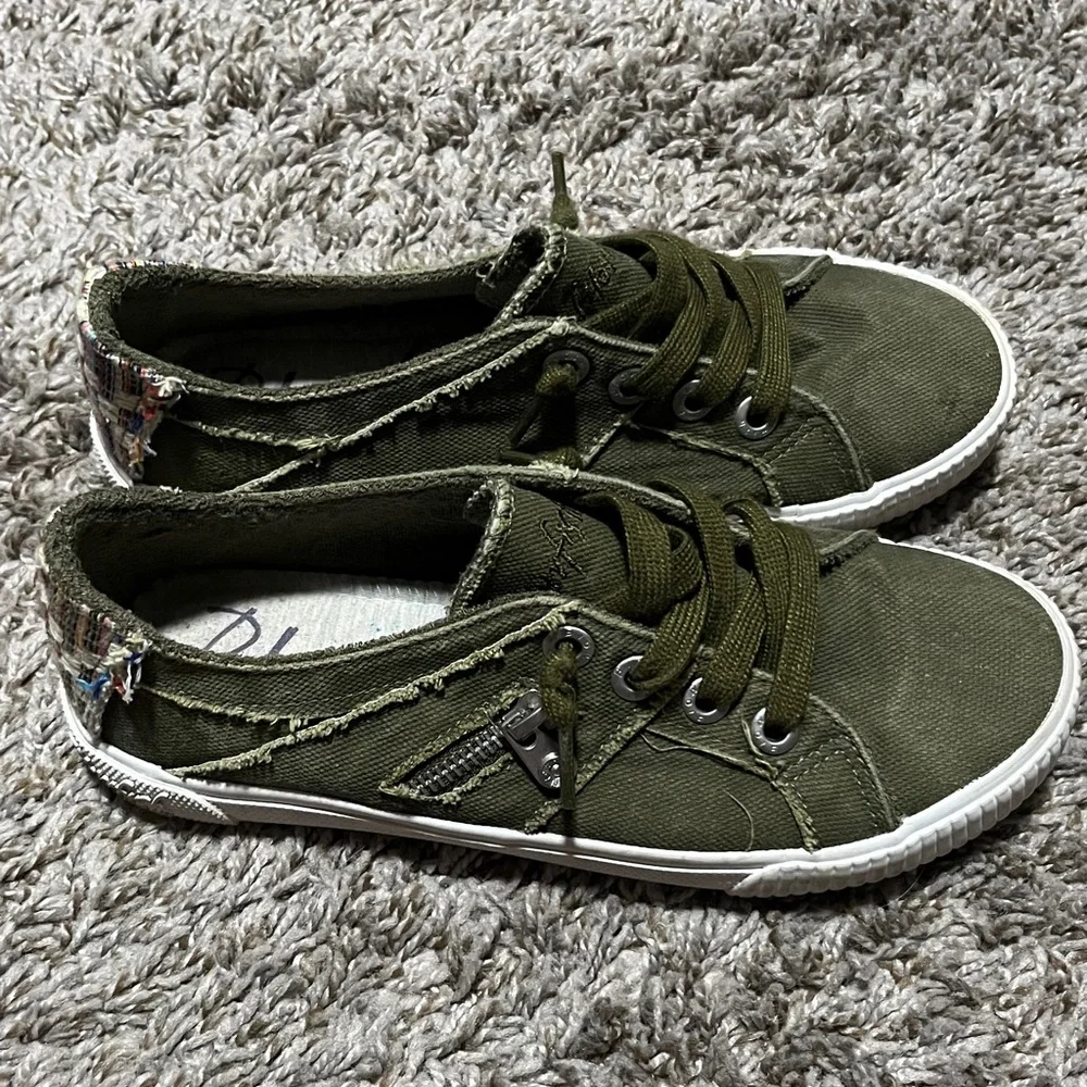 Olive Green Canvas Sneakers for Women - Picture 4 of 5